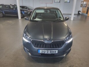 2021 - Skoda Fabia Manual