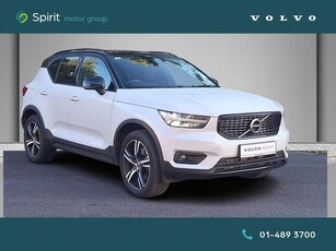 2021 - Volvo XC40 Automatic