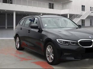 2022 - BMW 3-Series Automatic