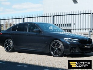 2022 - BMW 5-Series Automatic