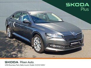 2022 - Skoda Superb Manual