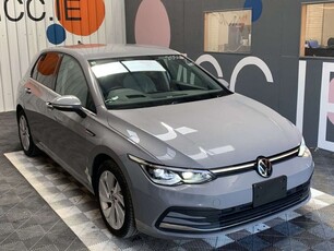 2022 - Volkswagen Golf Automatic