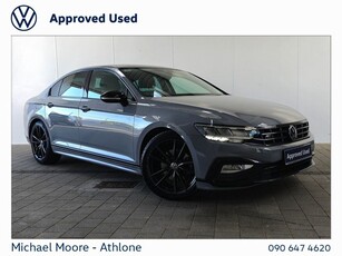 2022 - Volkswagen Passat Automatic