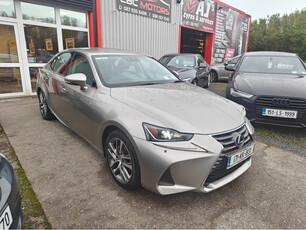 LEXUS IS 300 H