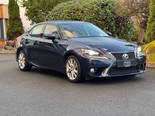 LEXUS IS 300 H