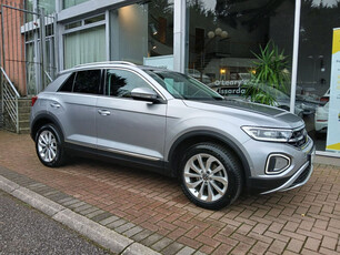 VOLKSWAGEN T-ROC