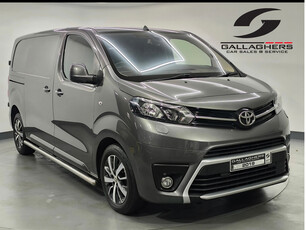 TOYOTA PROACE