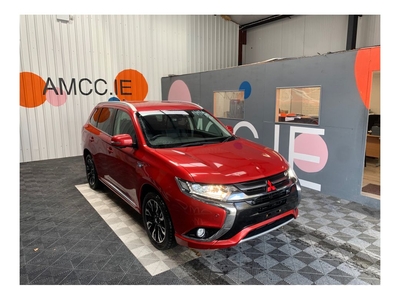 2017 (172) Mitsubishi Outlander