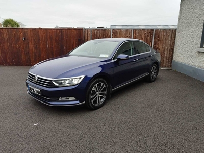 2018 - Volkswagen Passat Manual