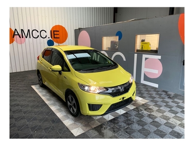 2016 (162) Honda Fit