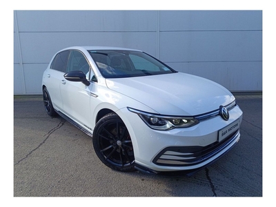 2021 (211) Volkswagen Golf