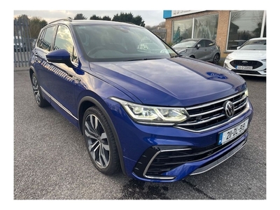 2021 (211) Volkswagen Tiguan