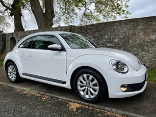 VOLKSWAGEN BEETLE