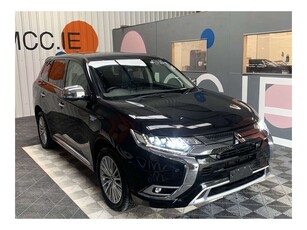 2020 (201) Mitsubishi Outlander