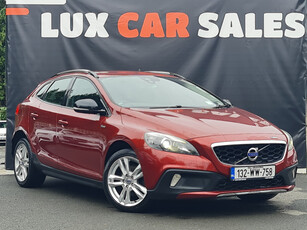 2013 (132) Volvo V40