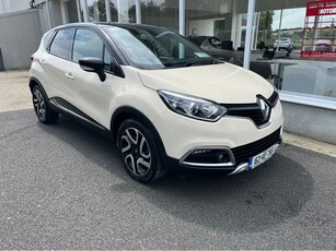 2016 (162) Renault Captur