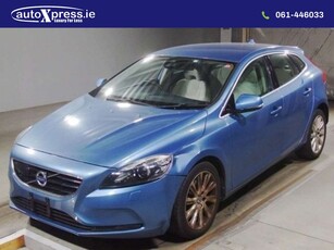 2015 Volvo V40