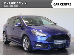 2016 (161) Ford Focus