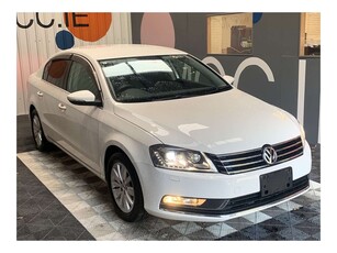 2013 (131) Volkswagen Passat