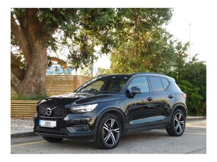 2021 Volvo XC40