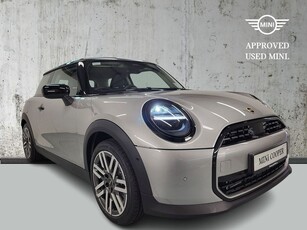 2024 (242) Mini Cooper