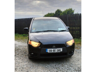 MITSUBISHI COLT