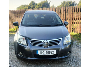 TOYOTA AVENSIS