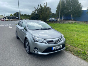 TOYOTA AVENSIS