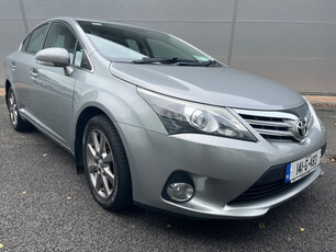 TOYOTA AVENSIS