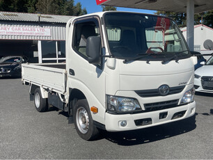 TOYOTA DYNA 100 PICK-UP