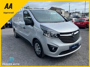 VAUXHALL VIVARO