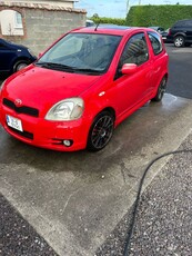 2001 - Toyota Yaris Manual