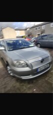 2004 - Toyota Avensis Manual