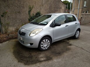 2006 - Toyota Yaris Manual