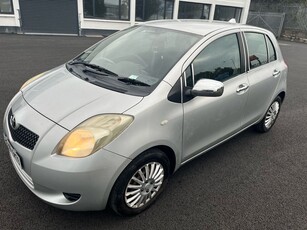 2006 - Toyota Yaris Manual