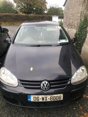 2006 - Volkswagen Golf ---