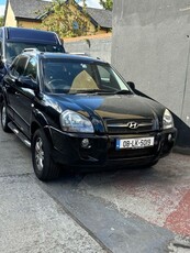 2008 - Hyundai Tucson Manual