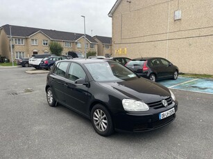 2008 - Volkswagen Golf ---