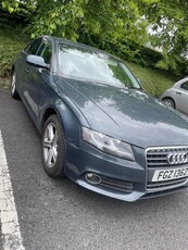 2009 - Audi A4 Manual