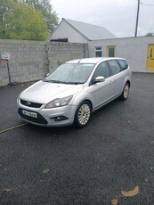 2009 - Ford Focus ---