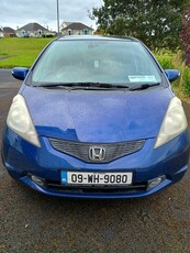 2009 - Honda Jazz ---