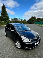 2009 - Toyota Corolla Manual