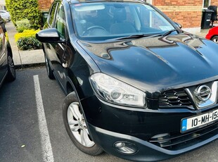 2010 - Nissan Qashqai+2 ---