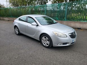 2010 - Opel Insignia Manual