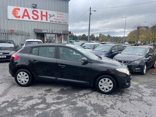 2010 - Renault Megane Manual