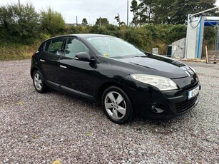 2010 - Renault Megane Manual