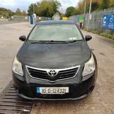 2010 - Toyota Avensis ---