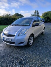 2010 - Toyota Yaris Manual