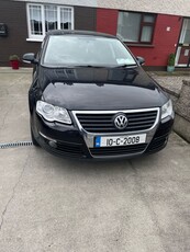 2010 - Volkswagen Passat Manual