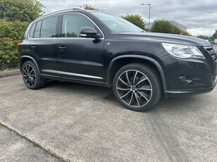 2010 - Volkswagen Tiguan Automatic